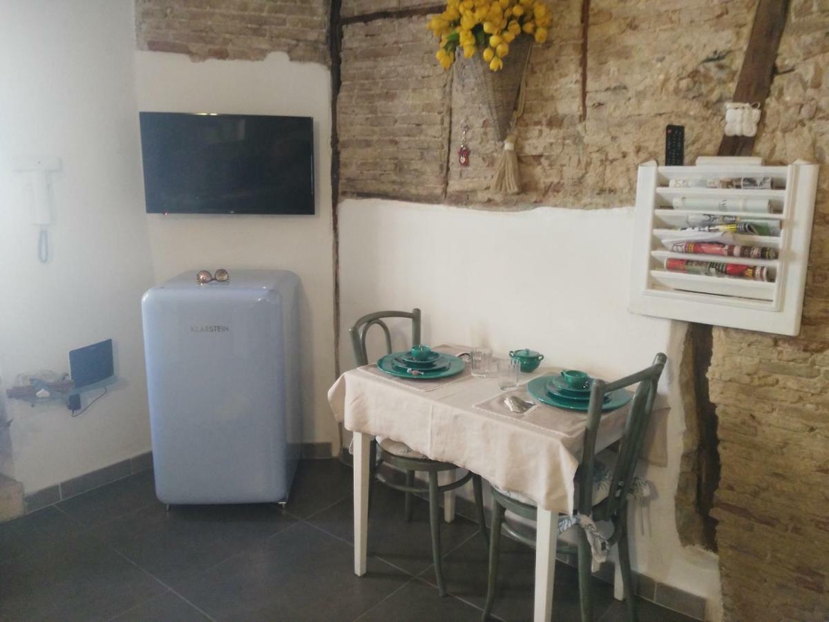 Cozy Loft In The Heart Of Cagliari Βίλα Εξωτερικό φωτογραφία